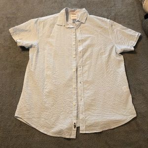 Seersucker Short Sleeve Button-up
